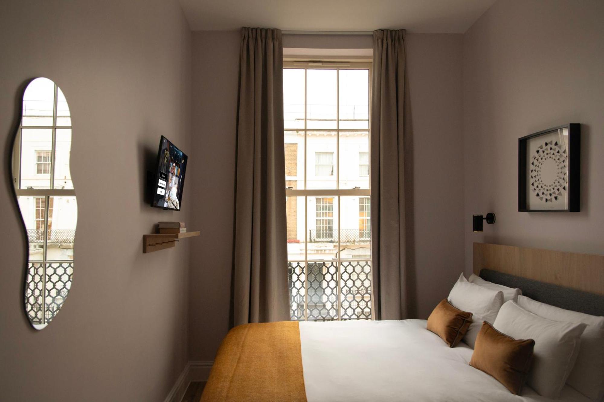 Bob W London Olympia Hotel Екстериор снимка